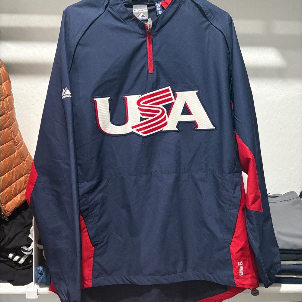 Majestic Navy and Red USA Pullover